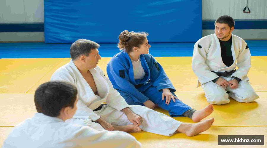 勇攀高峰，冠军在望！